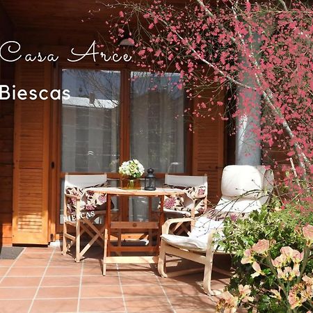 ビエスカス Casa Arceヴィラ エクステリア 写真